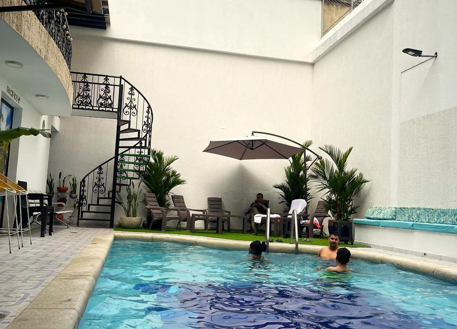 The View Hostel & Lounge Cali